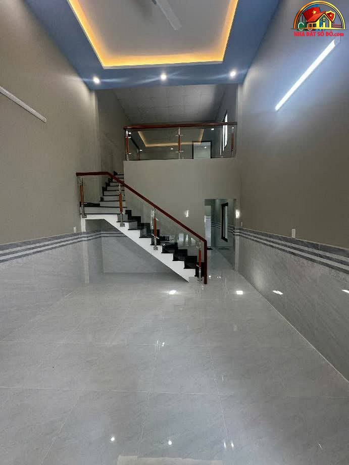 Nhà đất sổ đỏ Quận 12 77m² giá 3.2 tỷ đẹp ngay ngã tư Nguyễn Ảnh Thủ