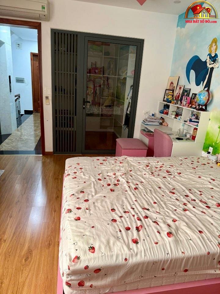 Bán nhà đất sổ đỏ Phường 14 Quận Tân Bình Hồ Chí Minh 26 tỷ 96m2