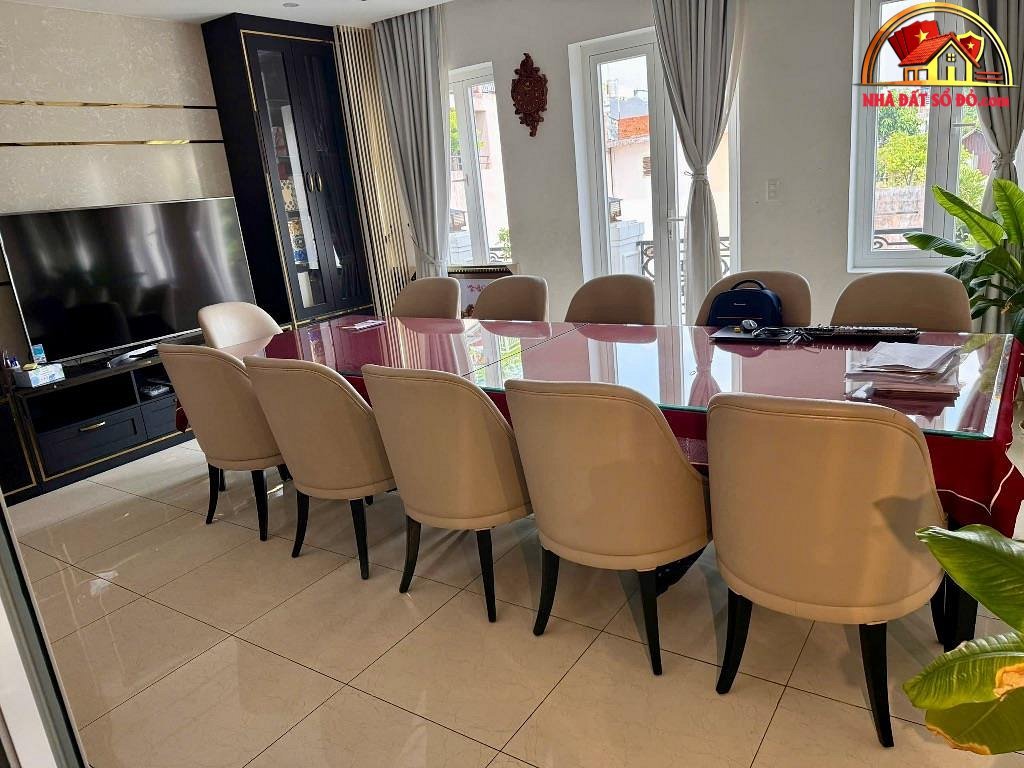 Bán nhà đất sổ đỏ Phường 14 Quận Tân Bình Hồ Chí Minh 26 tỷ 96m2
