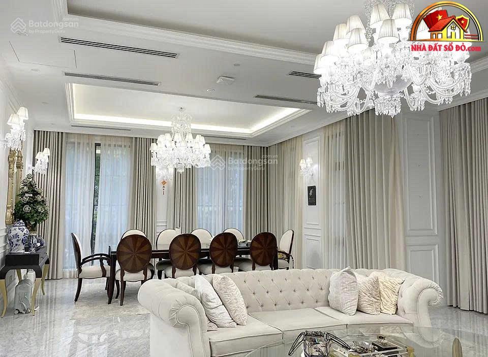Bán biệt thự sổ đỏ Vinhomes Central Park, diện tích 517m2, giá 400 tỷ