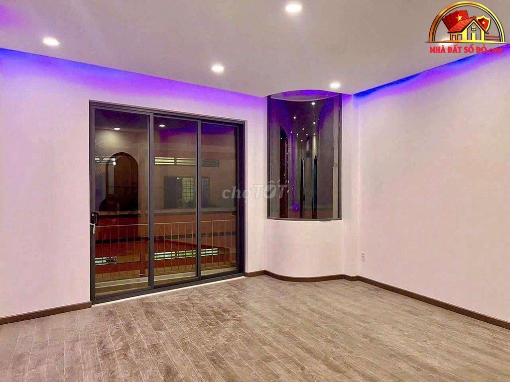 Nhà mặt tiền sổ đỏ Bình Phú Quận 6 TP.HCM giá 8.7 tỷ diện tích 42m2
