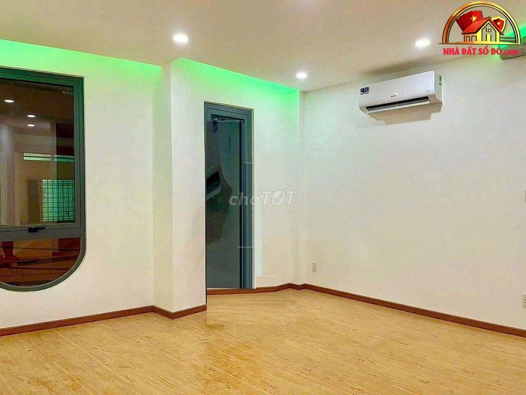 Nhà mặt tiền sổ đỏ Bình Phú Quận 6 TP.HCM giá 8.7 tỷ diện tích 42m2