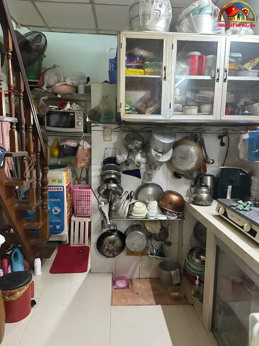 Nhà đất sổ đỏ Quận 10, Hồ Chí Minh – Bán nhà riêng chỉ 3.25 tỷ, diện tích 18.5m²