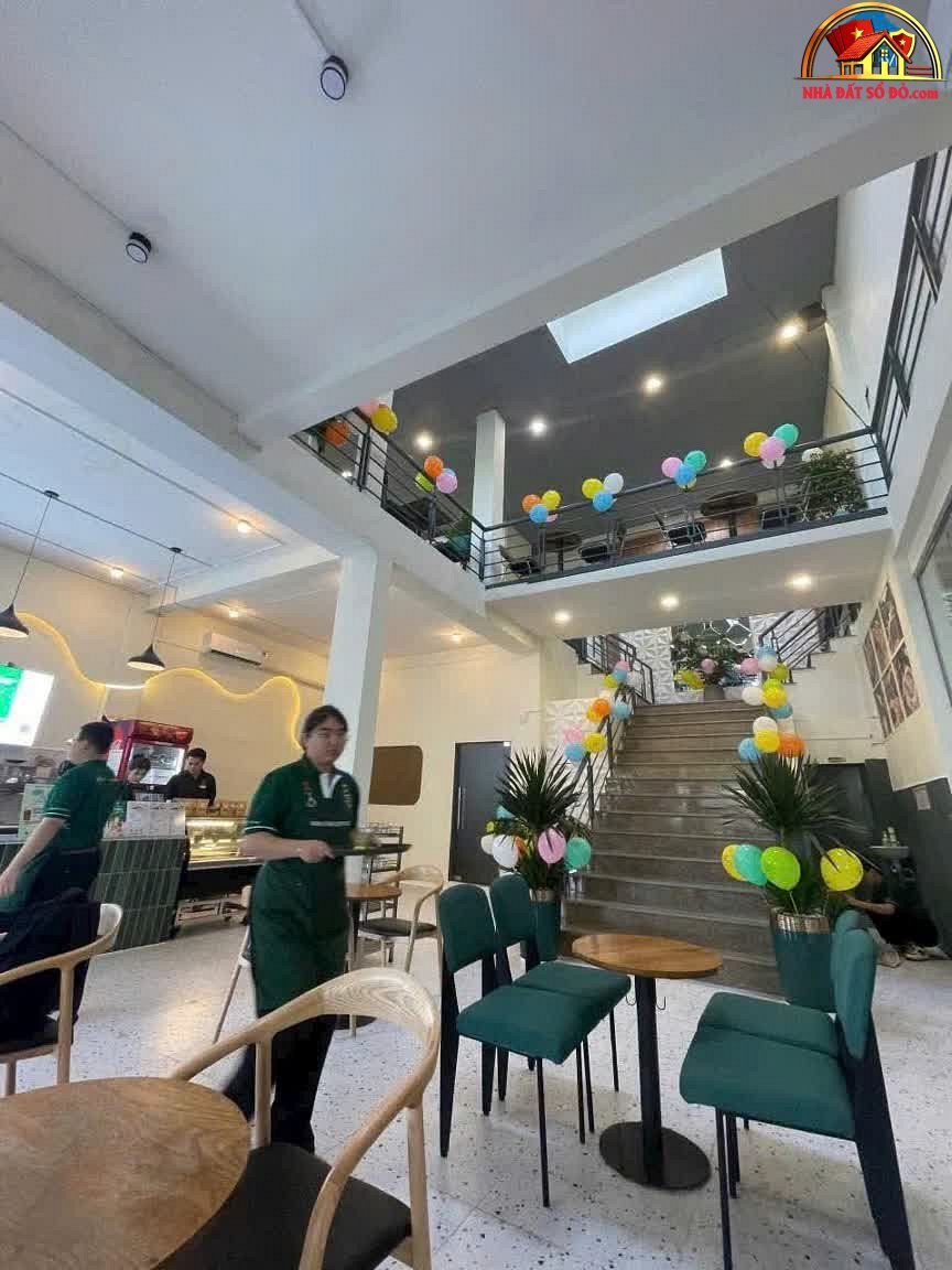 Nhà đất sổ đỏ Quận 11 TP.HCM, Bán nhà riêng HXH đường Hòa Bình diện tích 175m² giá 27.5 tỷ