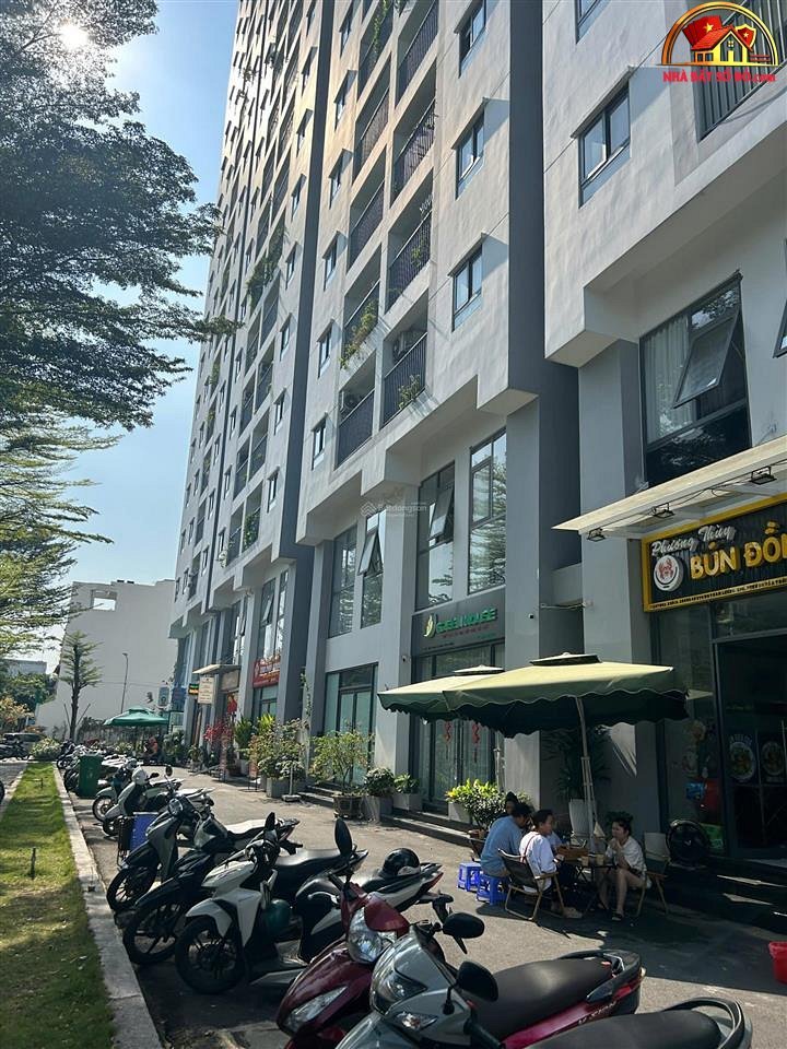 Bán nhà đất sổ đỏ 99m2 tại Chung cư Stown Tham Lương Quận 12