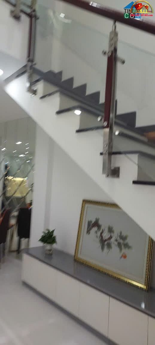 Nhà đất sổ đỏ Quận 2, Hồ Chí Minh – Bán nhà mặt phố Nguyễn Thị Định giá 5.2 tỷ