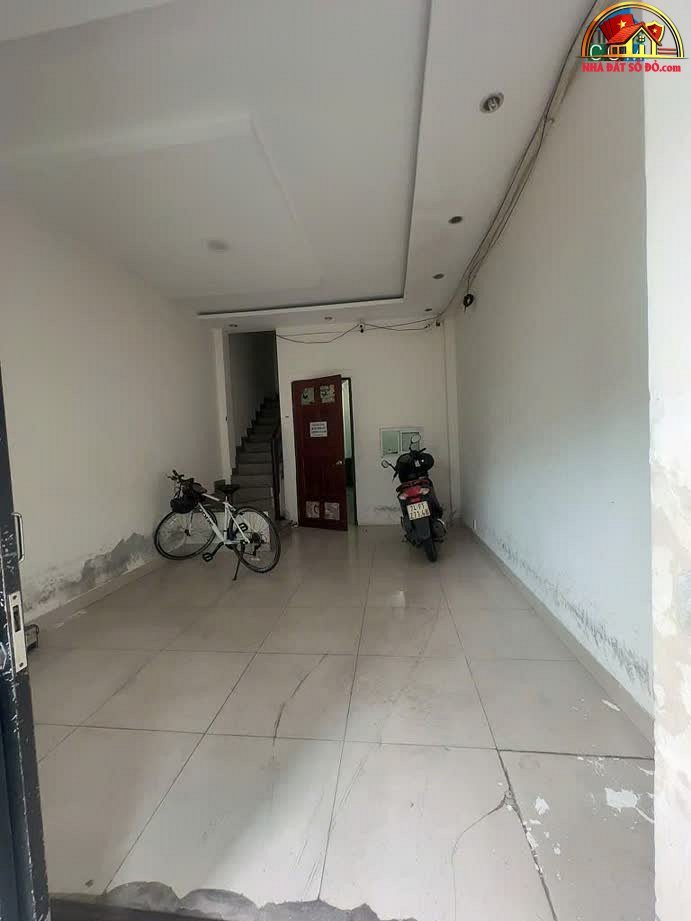 Nhà đất sổ đỏ Quận 4 TP.HCM, 4 tầng sát mặt đường giá 5.6 tỷ