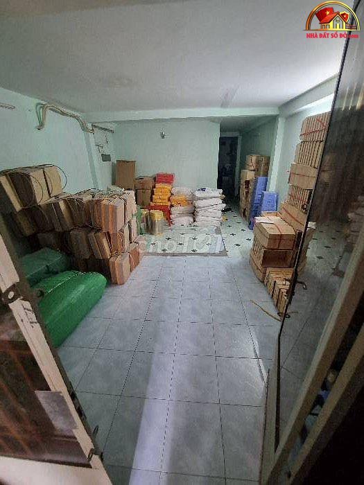 Nhà đất sổ đỏ Hậu Giang Quận 6 TP.HCM giá 5.1 tỷ có 4 phòng ngủ
