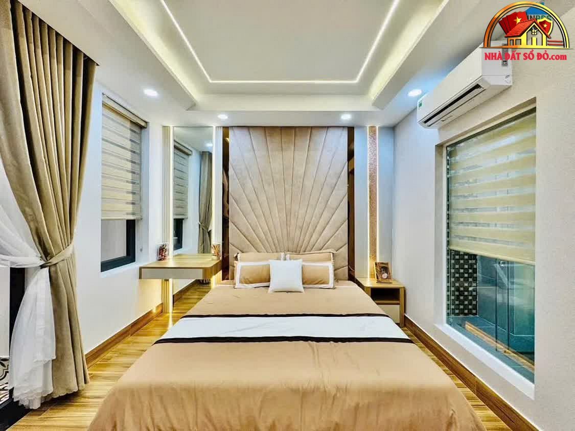 Nhà đất sổ đỏ TP.HCM – Nhà phố mới xây, giá 8 tỷ phù hợp ở và kinh doanh