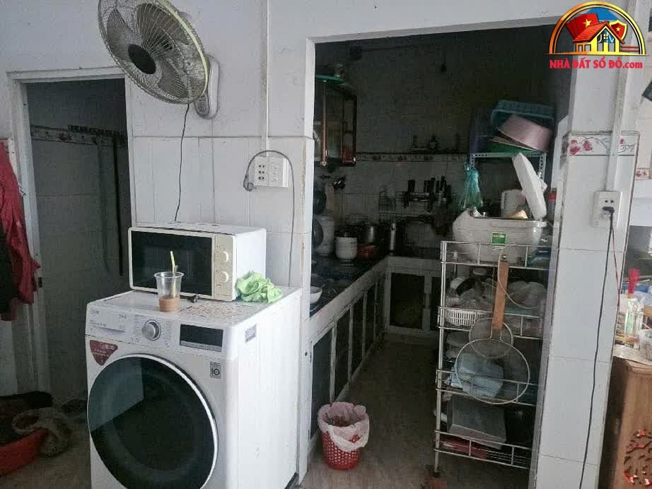 Nhà đất sổ đỏ mặt tiền kinh doanh 3 tấm Quận 4 TP.HCM giá 10.3 tỷ