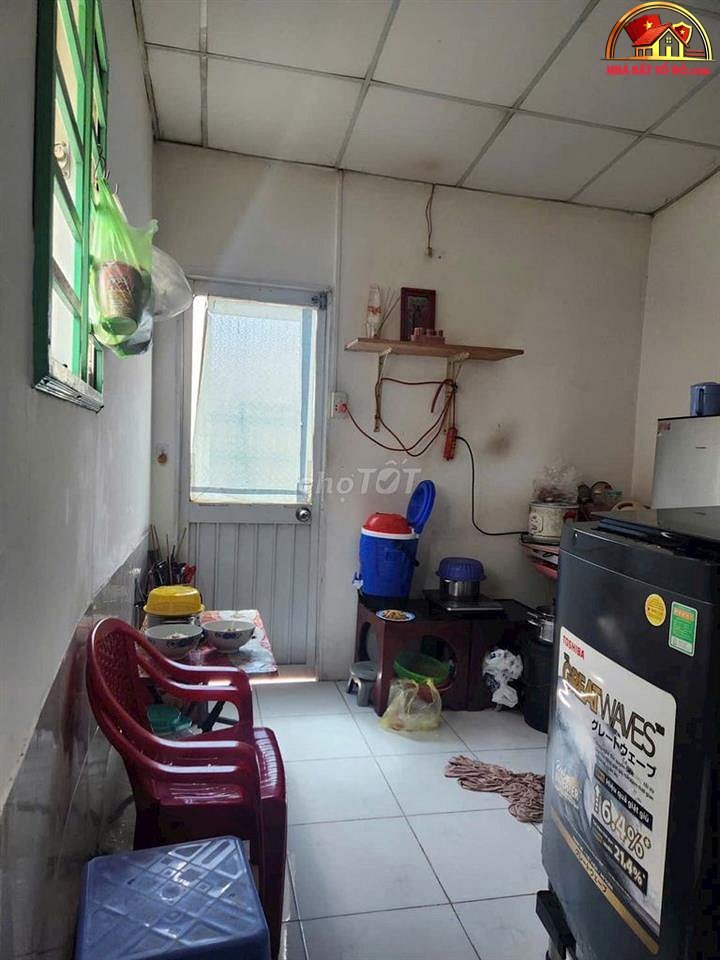 Nhà đất sổ đỏ Quận 11 TP.HCM giá 1.95 tỷ diện tích 10m2