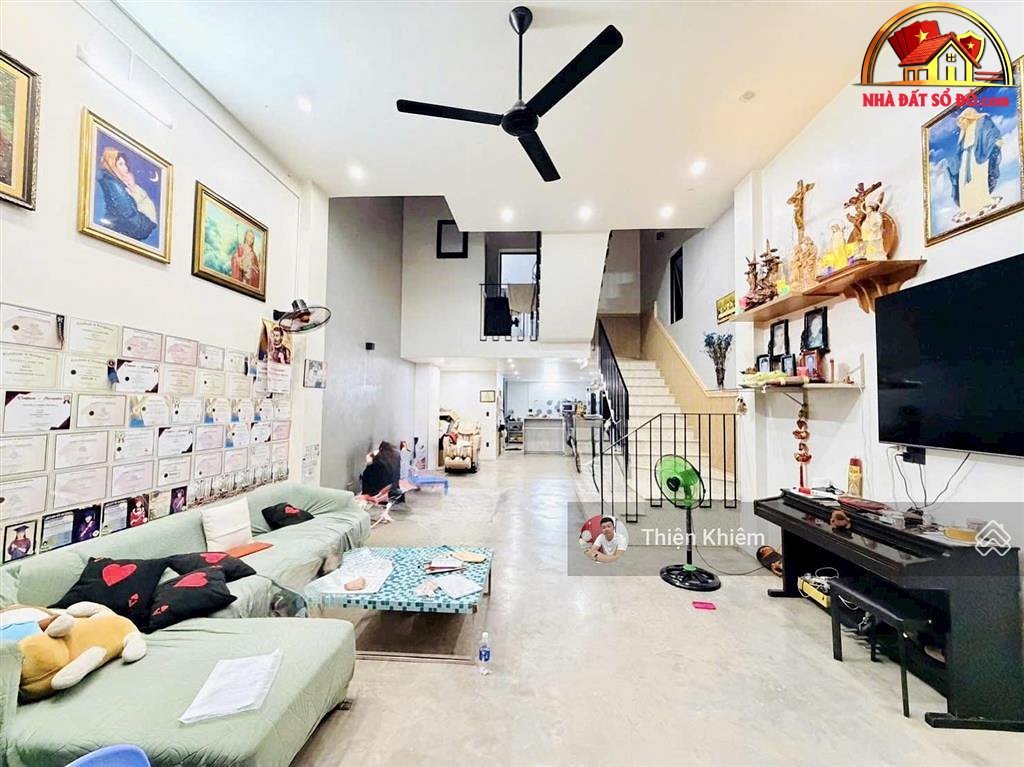 Nhà đất sổ đỏ Gò Vấp: Bán nhà riêng 100m2 đường Nguyễn Văn Công giá 8.5 tỷ