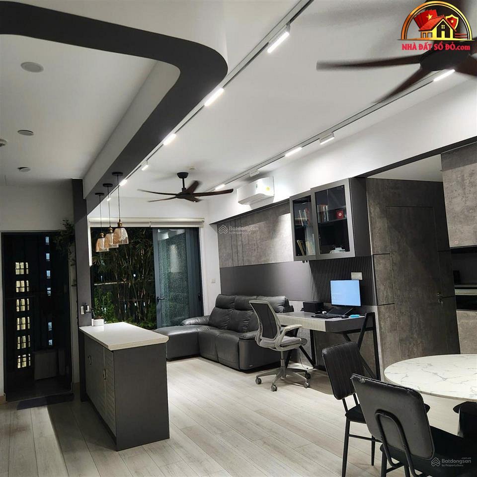 Bán căn hộ 3PN Emerald 104m² hướng mát tại Celadon City Tân Phú