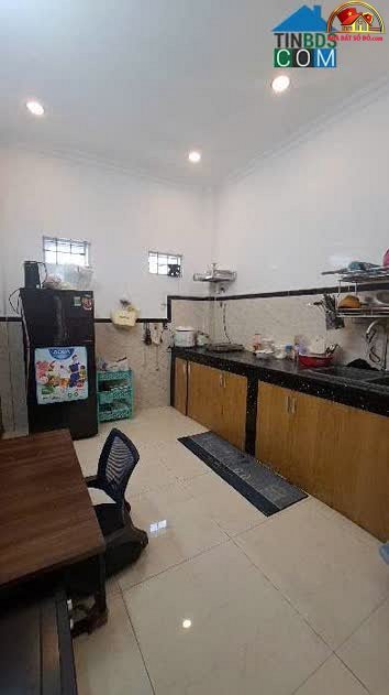 Nhà mặt phố sổ đỏ Quận 4 Hồ Chí Minh 4.25 tỷ, 38m², 4 phòng ngủ