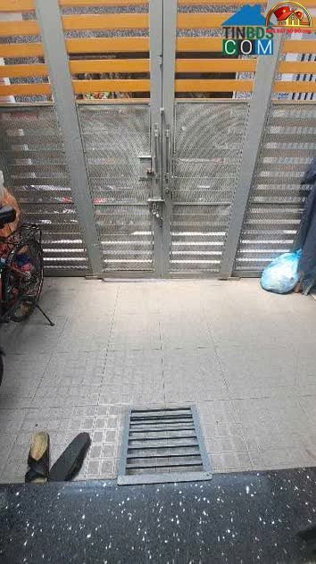 Nhà mặt phố sổ đỏ Quận 4 Hồ Chí Minh 4.25 tỷ, 38m², 4 phòng ngủ
