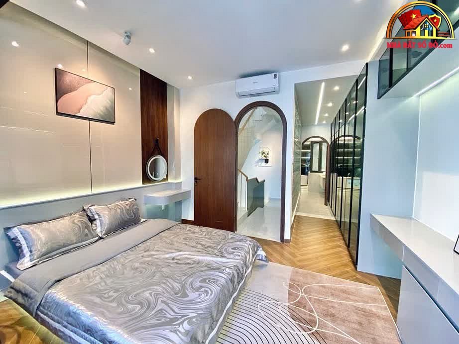 Bán nhà riêng sổ đỏ Tân Bình Hồ Chí Minh – Nhà mới đón Tết giá 9 tỷ