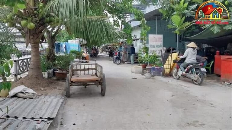 Bán nhà đất sổ đỏ Nhà Bè 2.7 tỷ 52m2, 2 tầng Huỳnh Tấn Phát