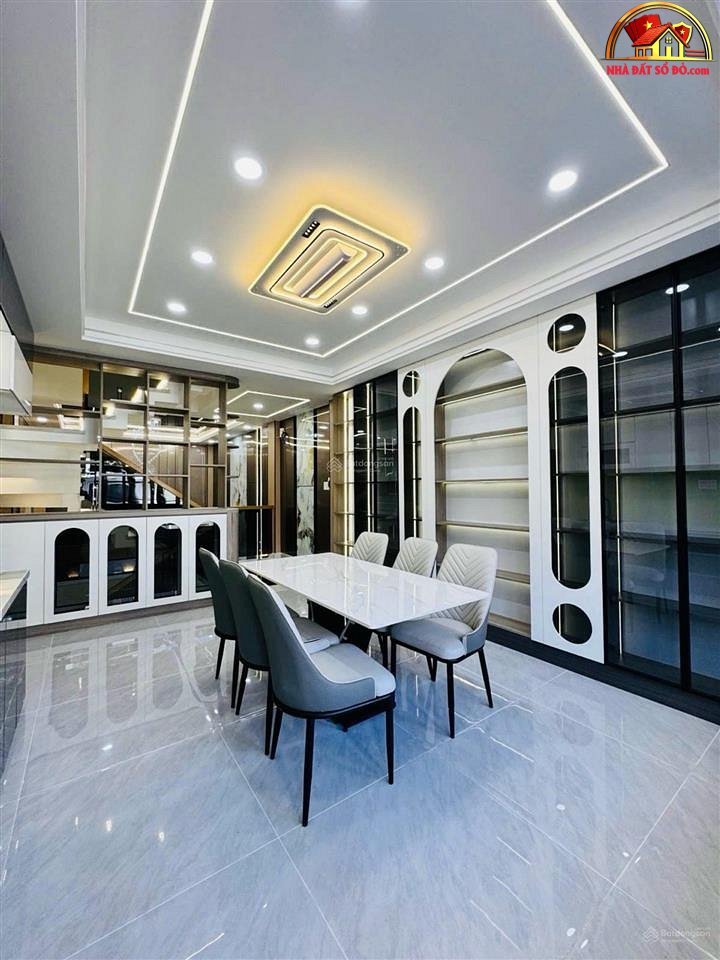 Bán nhà đất sổ đỏ 5 tầng 68m2 tại Bình Tân TP.HCM giá 8.35 tỷ