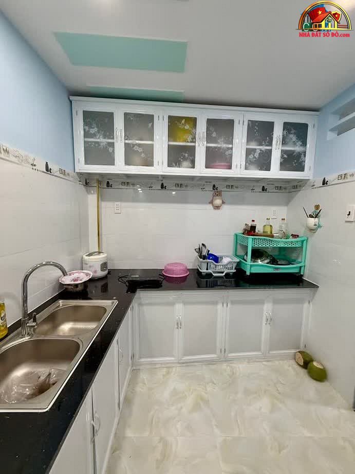 Bán nhà riêng sổ đỏ Tân Phú TP.HCM, nhà đẹp 34m² chỉ 3.99 tỷ