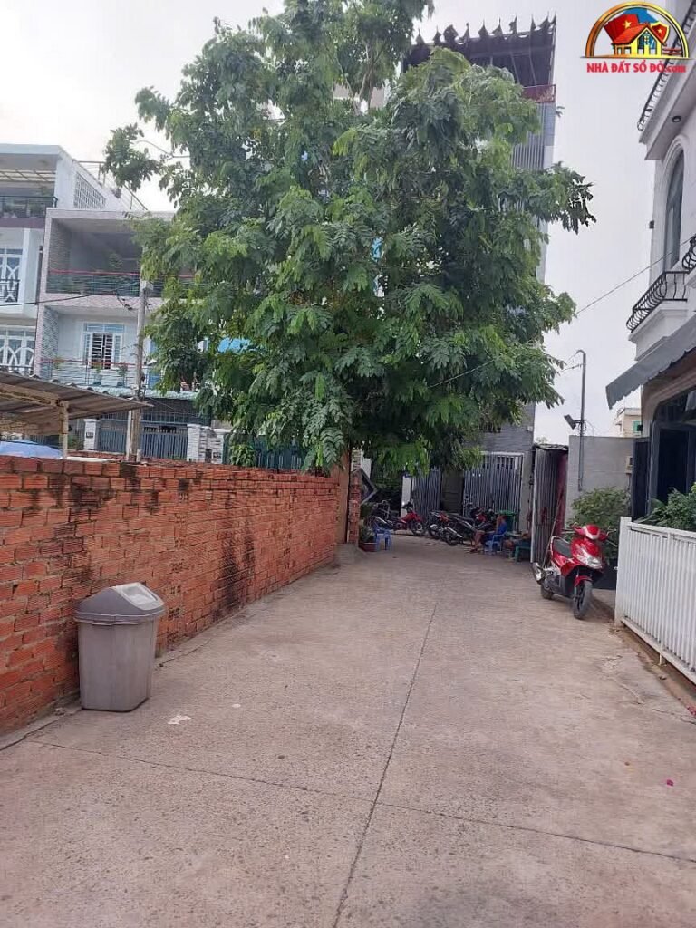 Bán nhà đất sổ đỏ tại Quận 2 Hồ Chí Minh, giá 5.8 tỷ diện tích 71m²