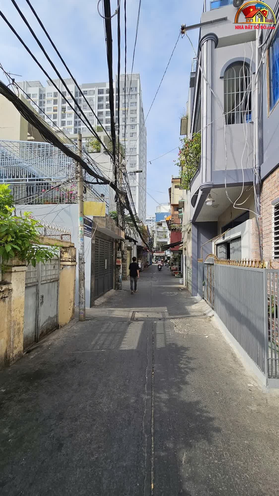 Bán nhà riêng sổ đỏ Quận 4, TP.HCM giá 2.4 tỷ diện tích 45m²