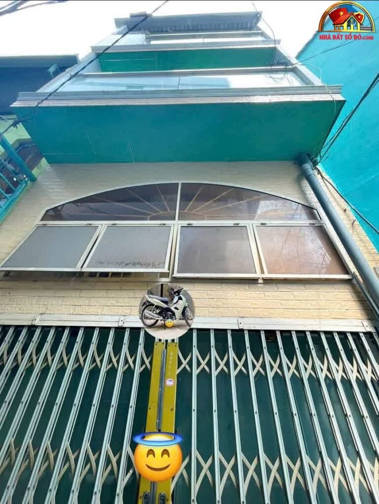 Bán nhà riêng sổ đỏ Quận 4, TP.HCM giá 2.4 tỷ diện tích 45m²