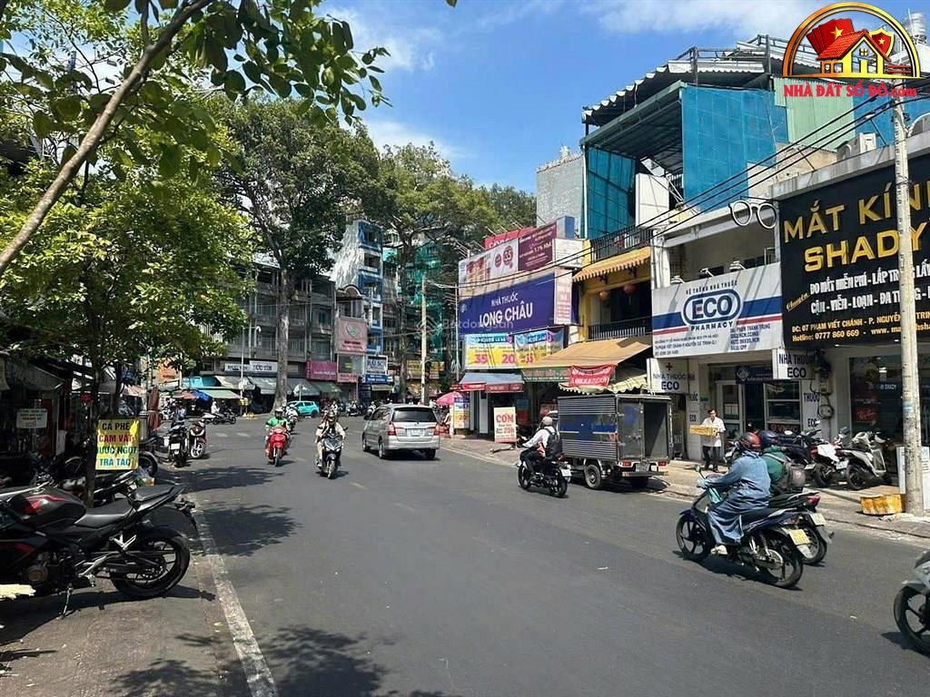 Bán nhà mặt tiền Dương Đức Hiền, Tân Phú – nhà đất sổ đỏ 176m2 giá 37 tỷ