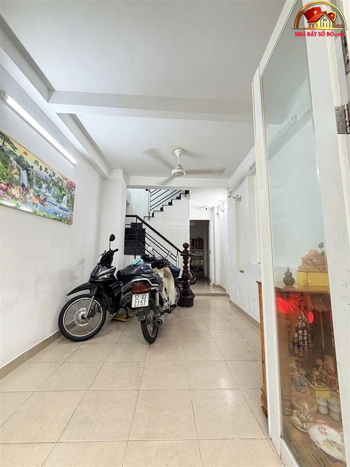 Nhà đất sổ đỏ phường Diên Hồng Quận 10 TP.HCM với giá 6.9 tỷ