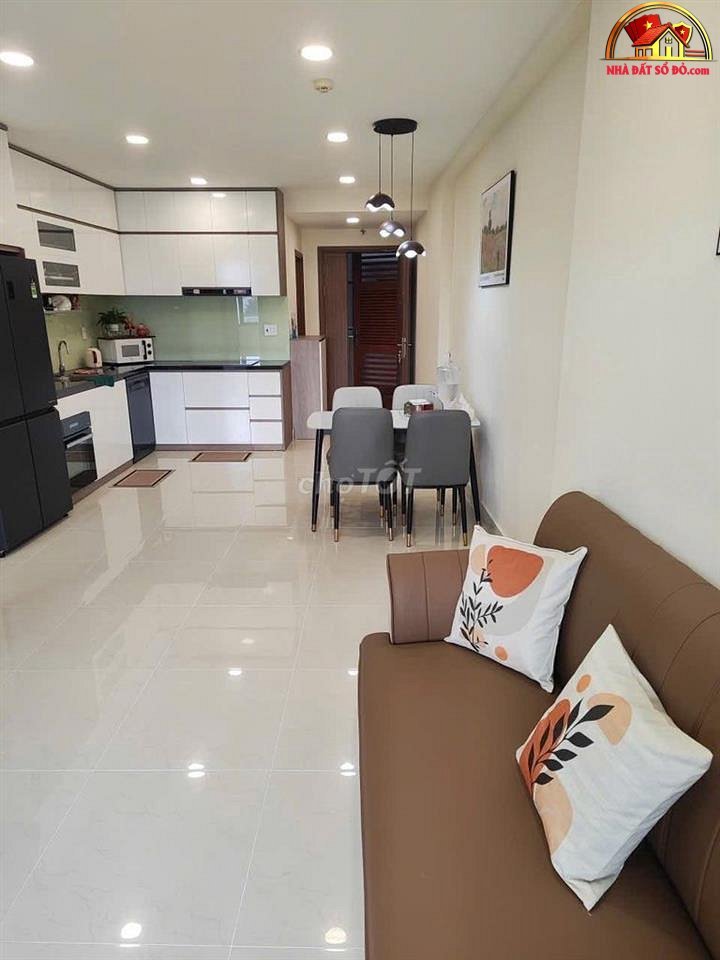 Bán căn hộ 2PN sổ đỏ phường 5 quận Bình Thạnh TP.HCM giá 2.2 tỷ