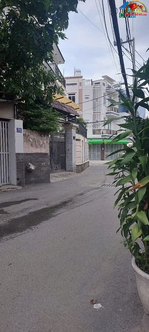 Bán nhà đất sổ đỏ Quận 2 giá 4.5 tỷ, 50m2 Lê Văn Thịnh