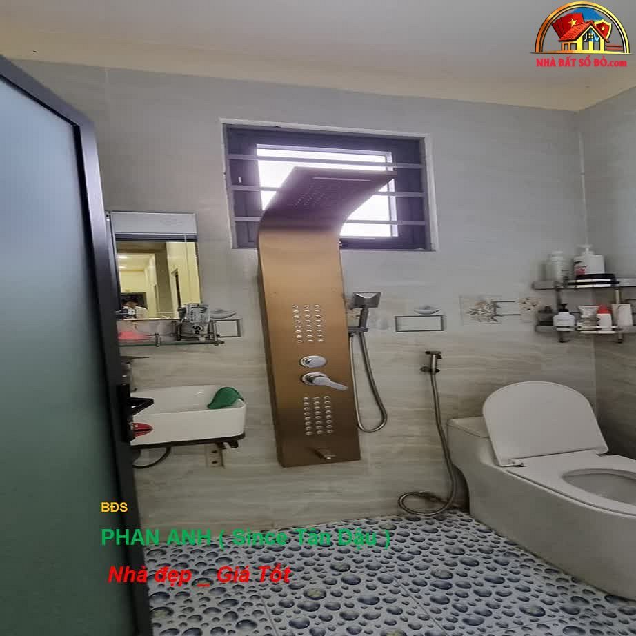 Bán nhà đất sổ đỏ Quận 2 TP.HCM diện tích 80 m2 giá thỏa thuận