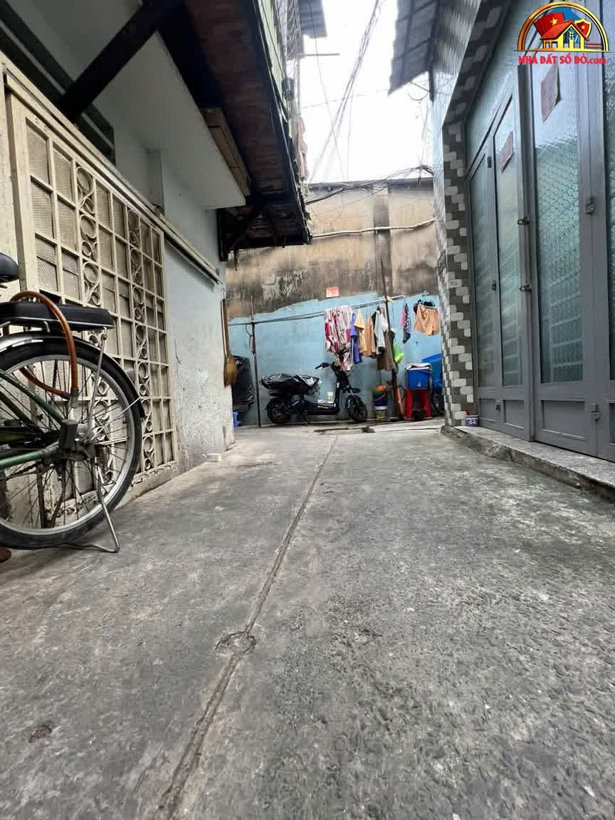 Bán nhà mặt phố Quận 4 TP.HCM diện tích 38m² giá 3.93 tỷ