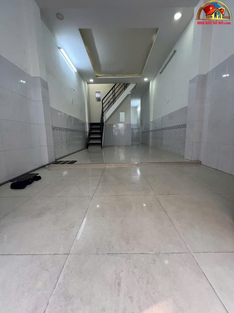 Bán nhà mặt phố Quận 4 TP.HCM diện tích 38m² giá 3.93 tỷ