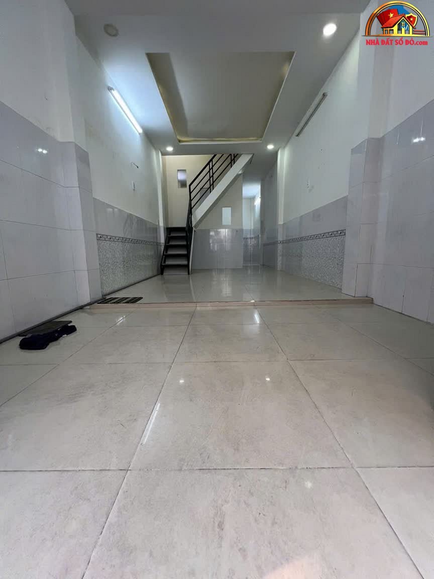 Bán nhà mặt phố Quận 4 TP.HCM diện tích 38m² giá 3.93 tỷ