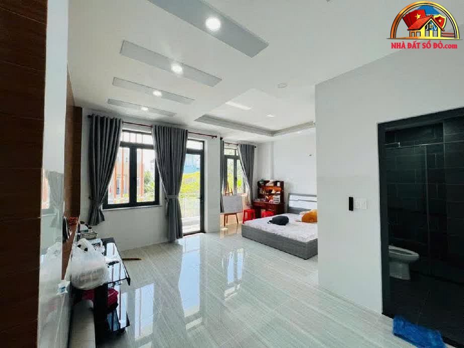 Nhà đất sổ đỏ Quận 2: Bán nhà riêng Nguyễn Thị Định, 100m2, 9.3 tỷ