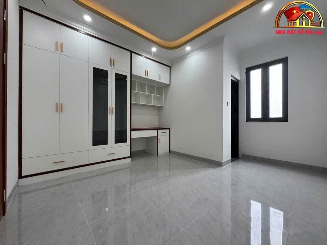 Nhà đất sổ đỏ Thủ Đức 5 lầu mới xây giá 8.5 tỷ