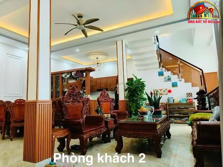 Nhà đất sổ đỏ Quận 2 Hồ Chí Minh: Bán biệt thự Thạnh Mỹ Lợi 200m2 chỉ 22 tỷ