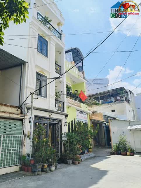 Nhà đất sổ đỏ TP.HCM – Bán nhà mặt tiền 4 tầng Bùi Minh Trực Quận 8 giá 9.8 tỷ