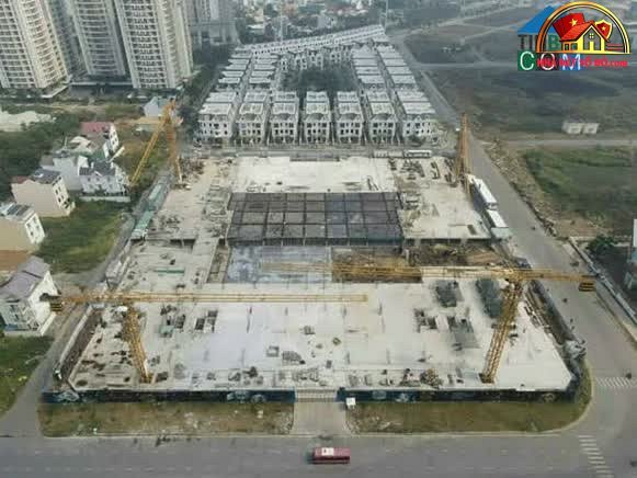 Nhà đất sổ đỏ biệt thự góc 2 mặt tiền tại Victoria Village, Quận 2