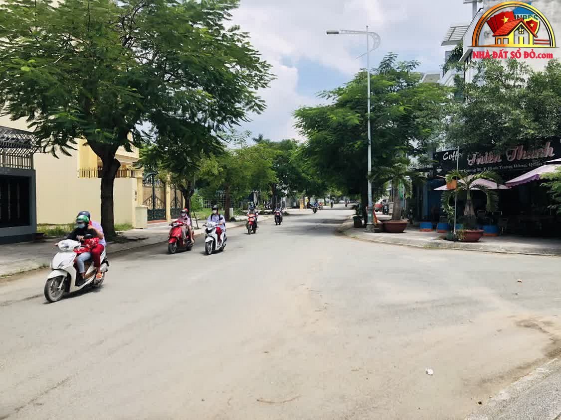 Bán đất nền dự án Đông Thủ Thiêm Quận 2 Hồ Chí Minh 110m2 giá 15.4 tỷ