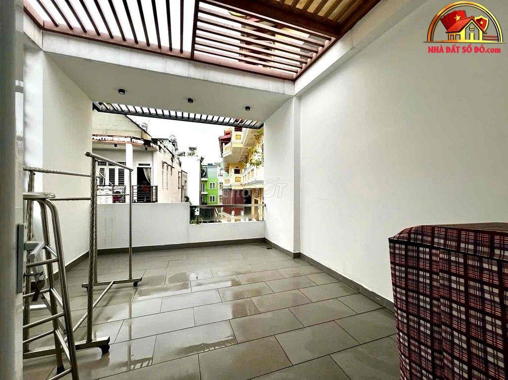 Bán nhà đất sổ đỏ Nguyễn Xí Phú Nhuận TP.HCM – Nhà 3 tầng giá 9 tỷ