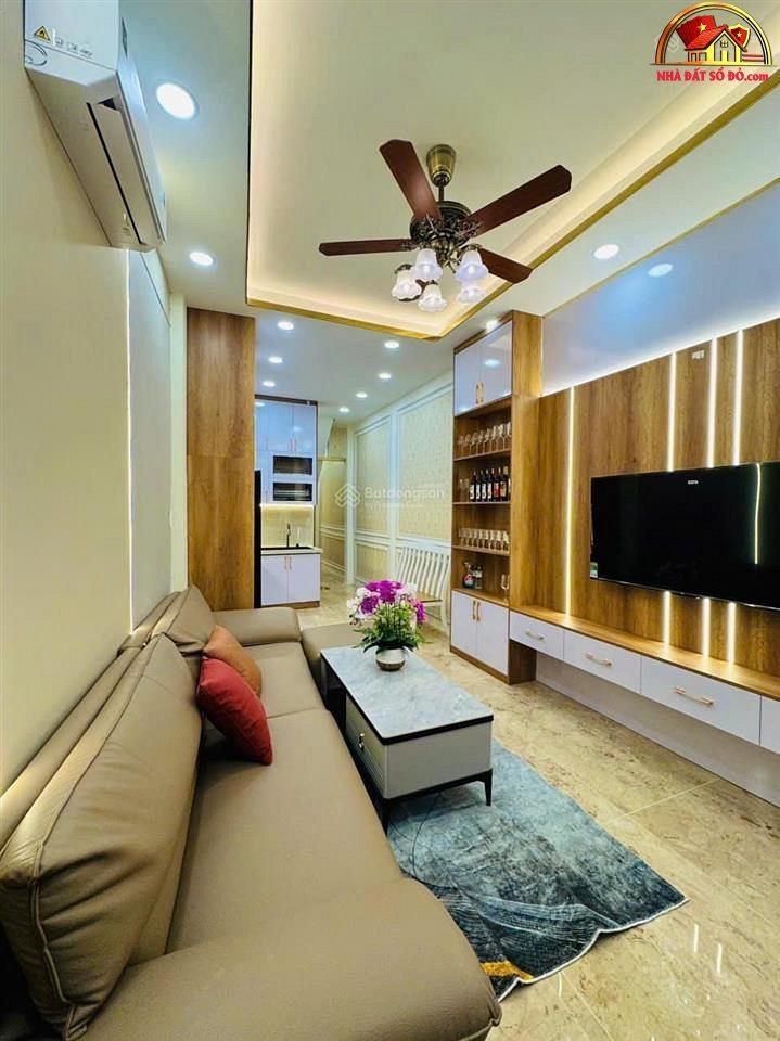 Nhà đất sổ đỏ TP.HCM, Lạc Long Quân, 40m2, 5.05 tỷ… – Bán nhà mặt phố Quận Tân Bình – TP Hồ Chí Minh giá 5 – 7 tỷ