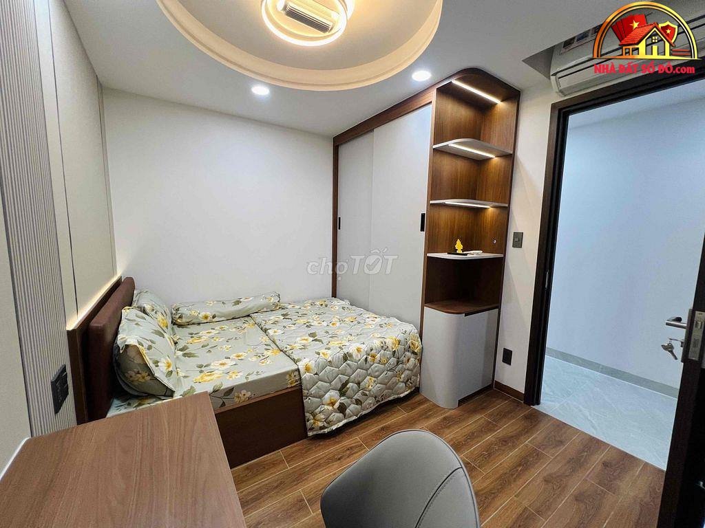 Nhà đất sổ đỏ Quận 11 TP.HCM, 3 tầng, 3 phòng ngủ, giá 9.3 tỷ