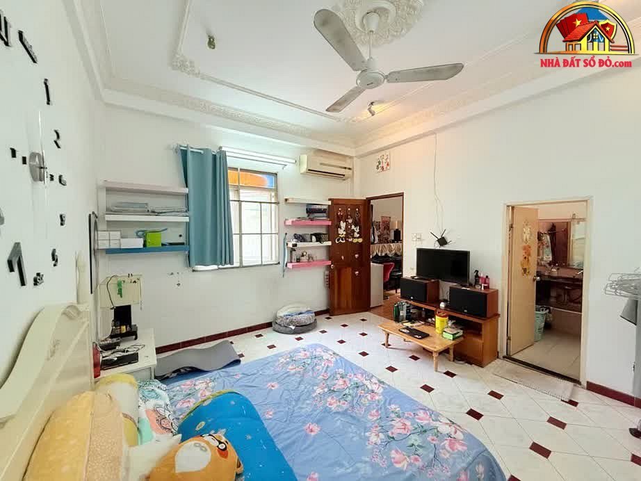 Nhà đất sổ đỏ Tân Bình 100m², 10.2 tỷ có 4 phòng ngủ