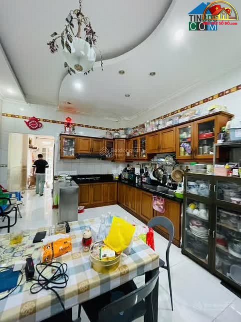 Nhà đất sổ đỏ Quận 8 – Bán nhà mặt tiền Tạ Quang Bửu 4 tầng 9.9 tỷ