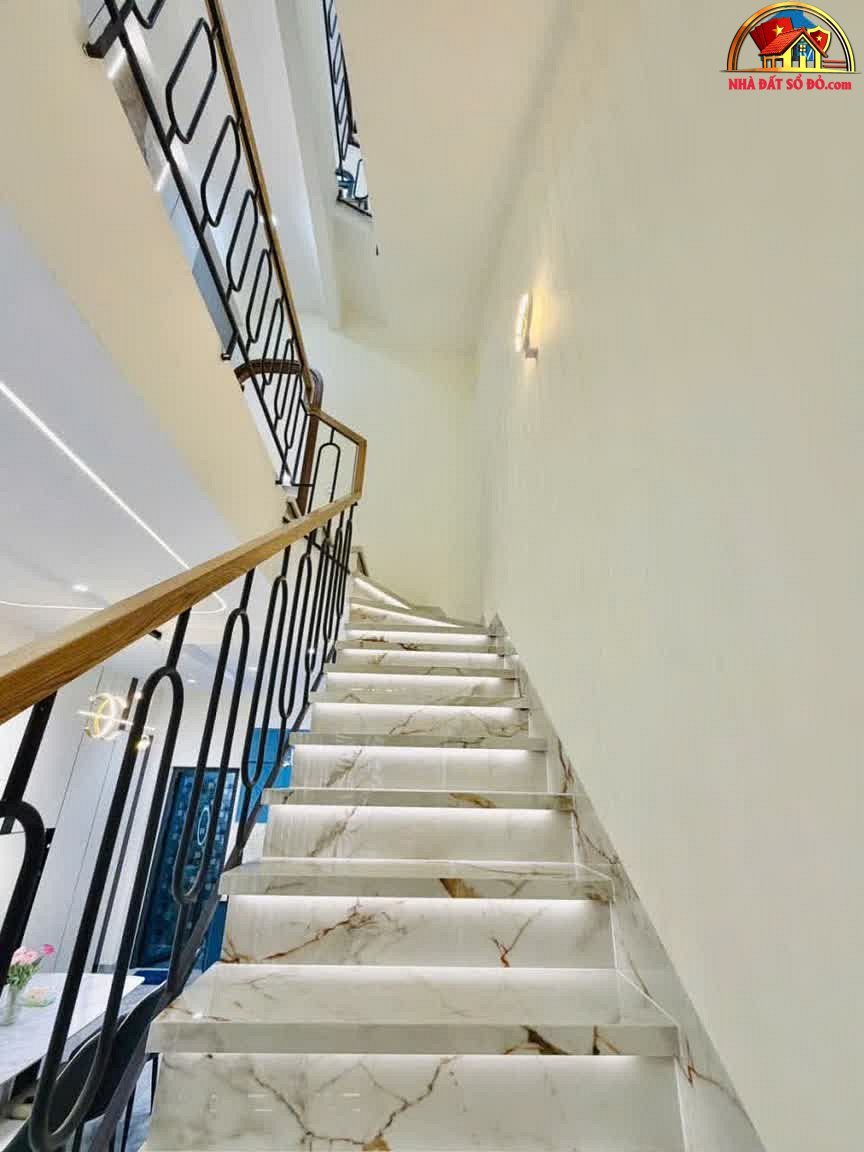 Nhà đất sổ đỏ bán nhà mặt phố Bình Hưng Hòa A, Bình Tân