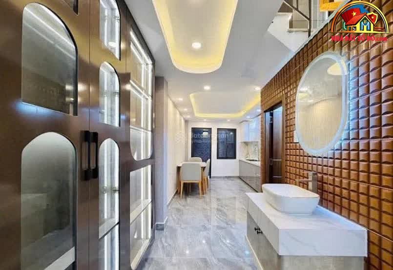 Nhà đất sổ đỏ Gò Vấp TP.HCM mới 100%, giá 6 tỷ