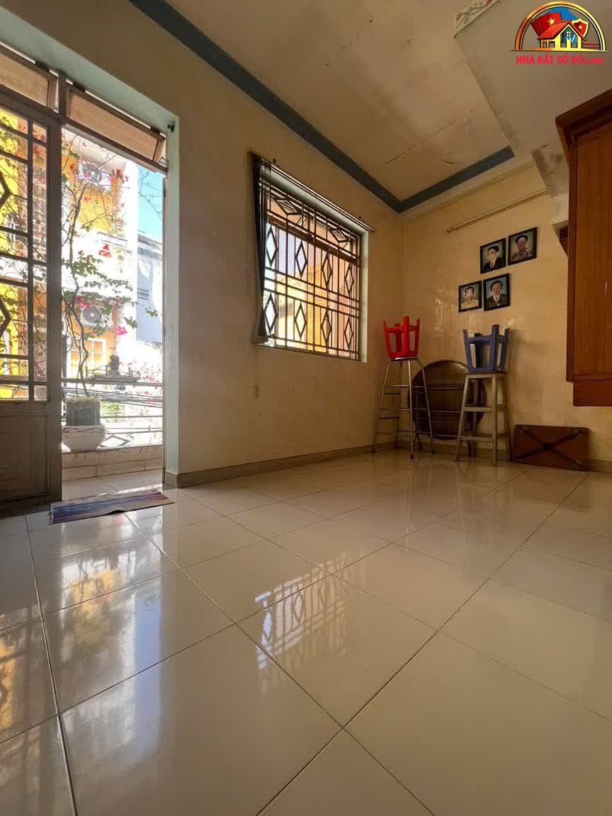 Bán nhà mặt phố Đoàn Văn Bơ quận 4 Hồ Chí Minh giá 7.45 tỷ