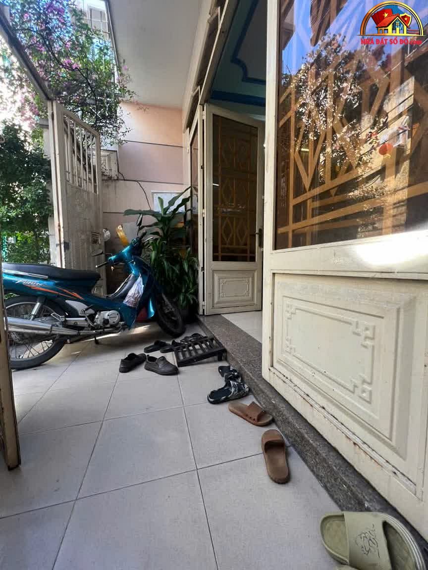 Bán nhà mặt phố Đoàn Văn Bơ quận 4 Hồ Chí Minh giá 7.45 tỷ
