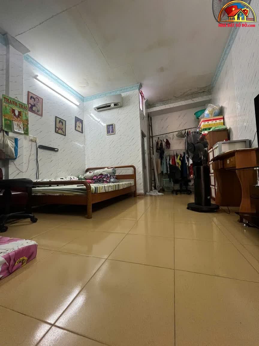 Bán nhà mặt phố Đoàn Văn Bơ quận 4 Hồ Chí Minh giá 7.45 tỷ